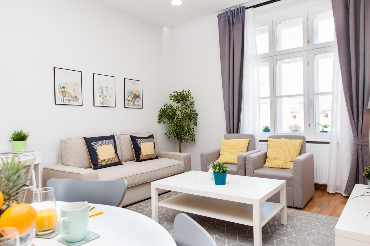 Luxury Main Square Apartments Zagreb Exterior photo